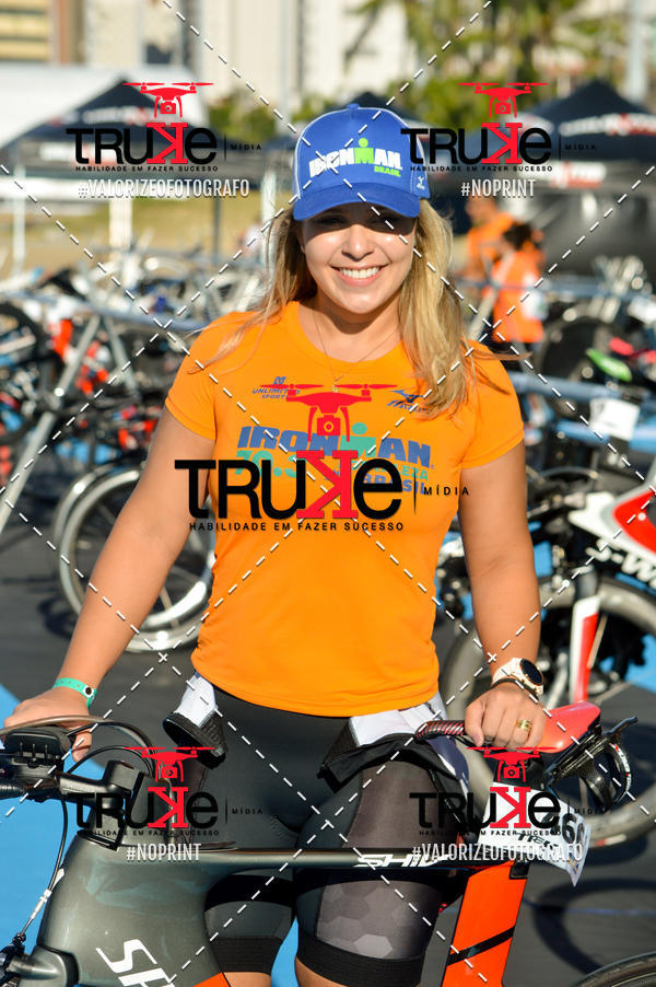 Buy your photos of the eventBike Check in IronMan 70.3  Fortaleza on Fotop