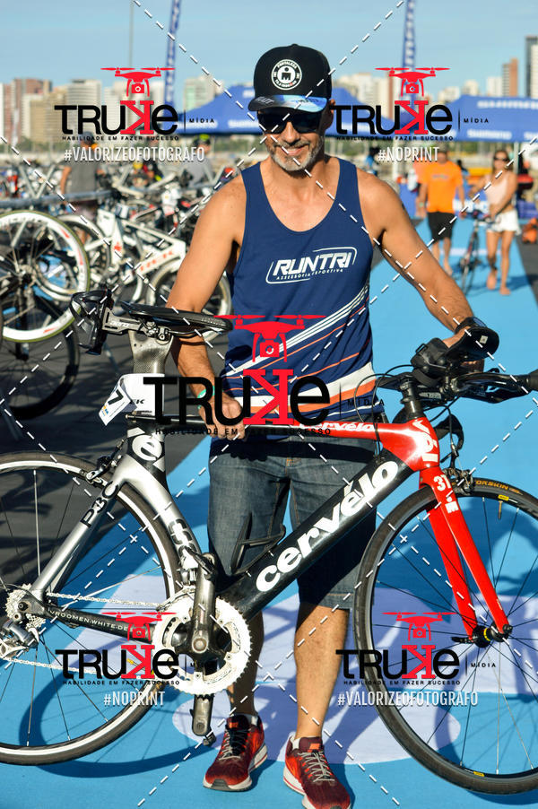 Buy your photos of the eventBike Check in IronMan 70.3  Fortaleza on Fotop