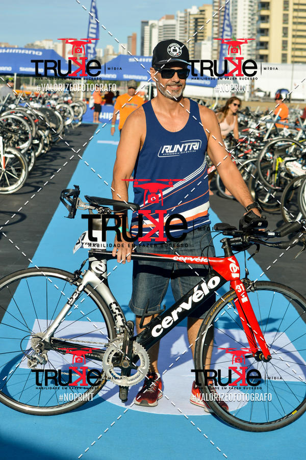 Buy your photos of the eventBike Check in IronMan 70.3  Fortaleza on Fotop