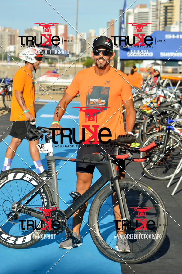 Buy your photos of the eventBike Check in IronMan 70.3  Fortaleza on Fotop