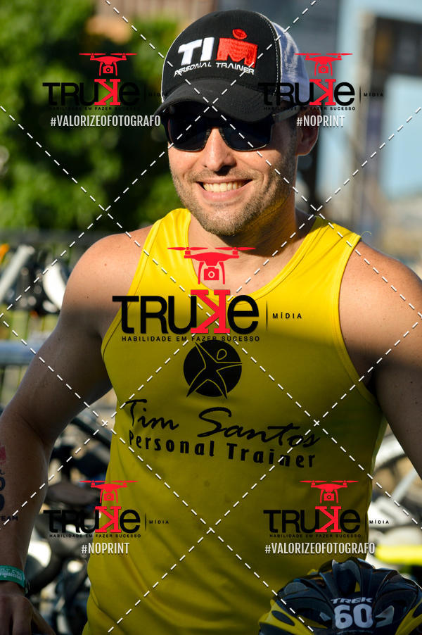 Buy your photos of the eventBike Check in IronMan 70.3  Fortaleza on Fotop