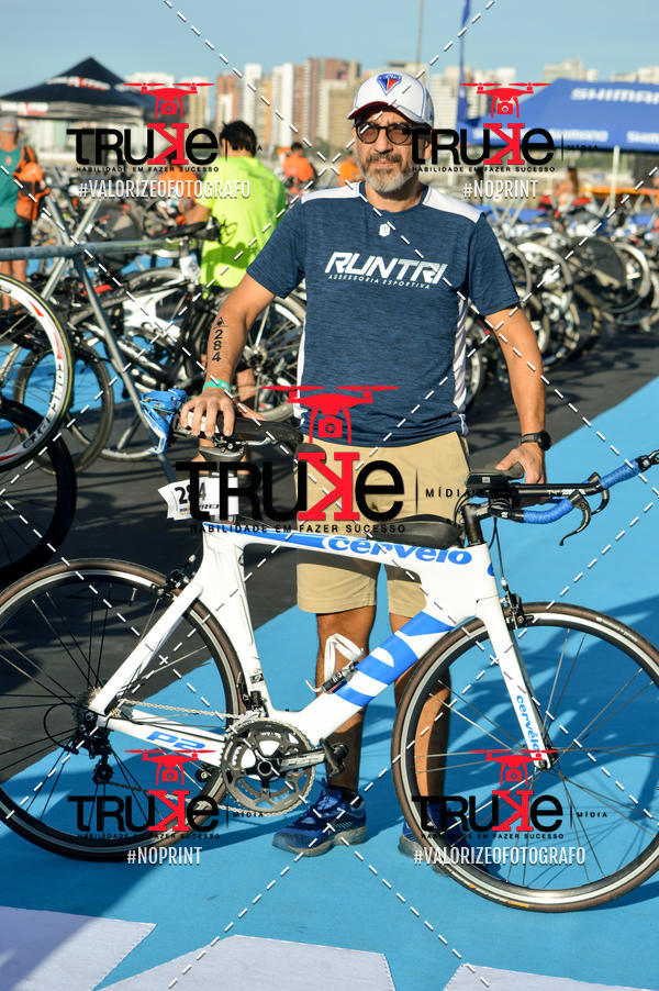 Buy your photos of the eventBike Check in IronMan 70.3  Fortaleza on Fotop