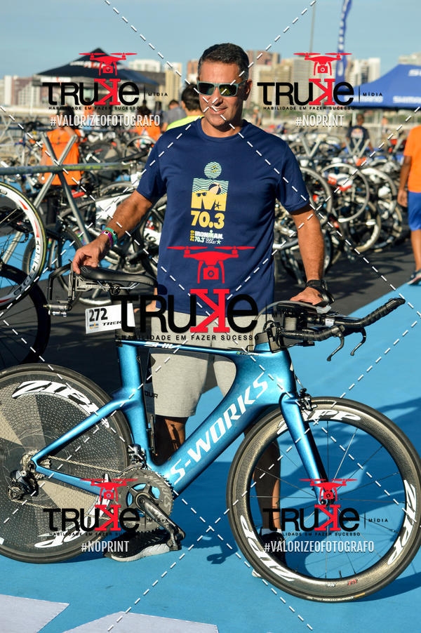 Buy your photos of the eventBike Check in IronMan 70.3  Fortaleza on Fotop