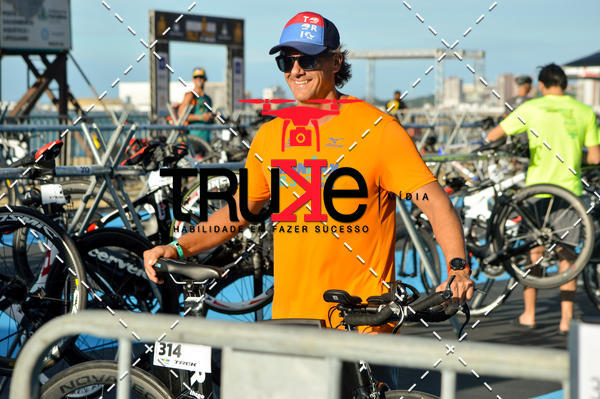 Buy your photos of the eventBike Check in IronMan 70.3  Fortaleza on Fotop