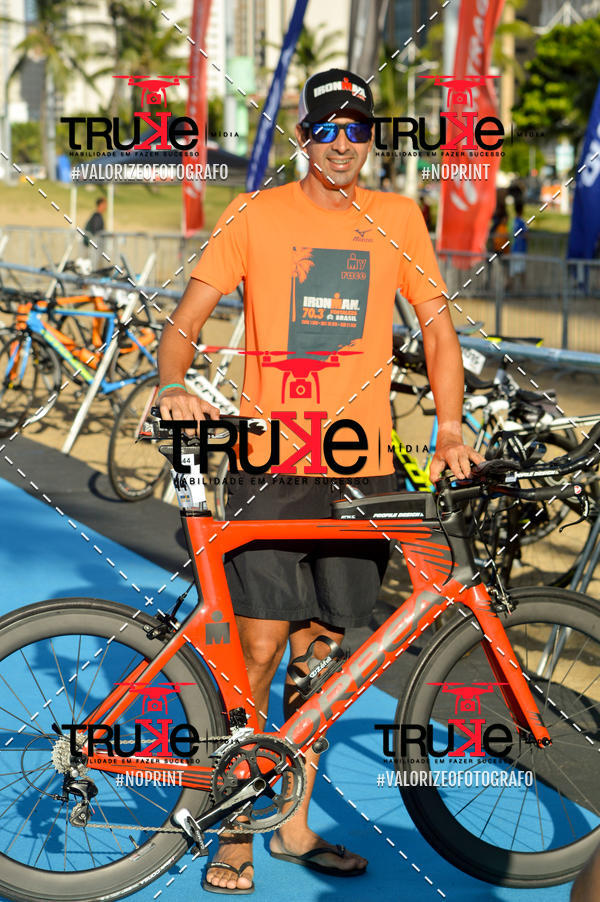 Buy your photos of the eventBike Check in IronMan 70.3  Fortaleza on Fotop