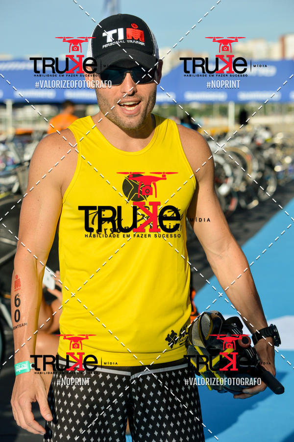 Buy your photos of the eventBike Check in IronMan 70.3  Fortaleza on Fotop