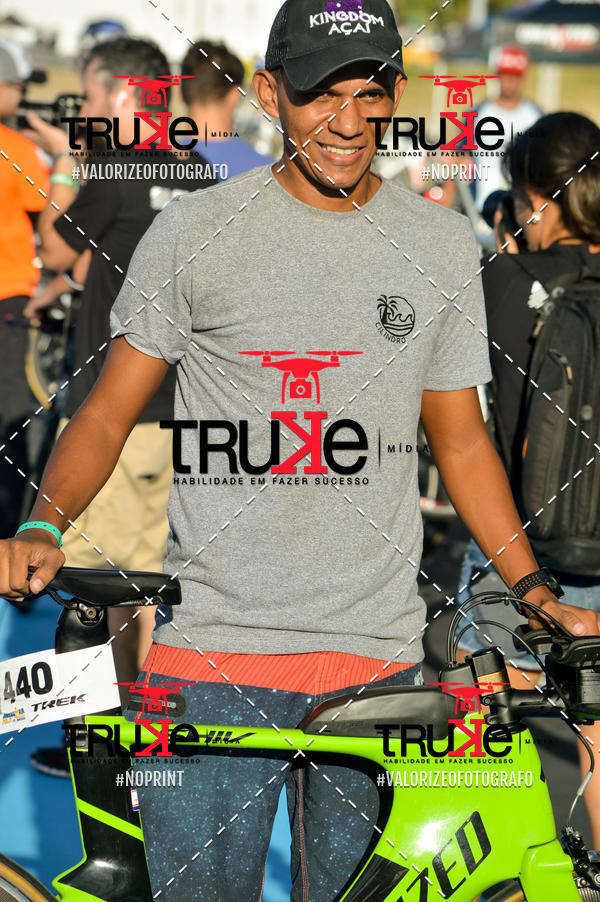 Buy your photos of the eventBike Check in IronMan 70.3  Fortaleza on Fotop