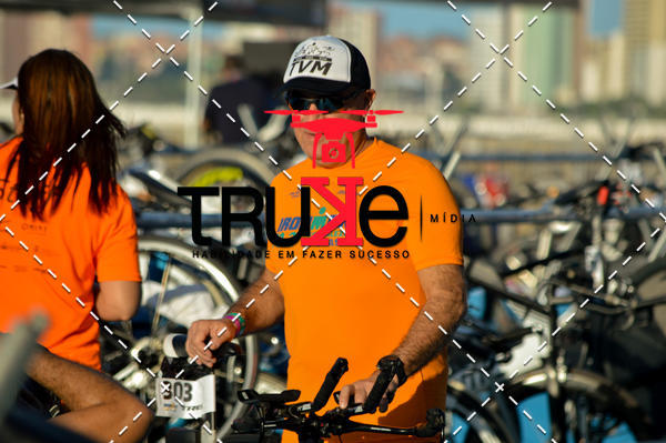 Buy your photos of the eventBike Check in IronMan 70.3  Fortaleza on Fotop