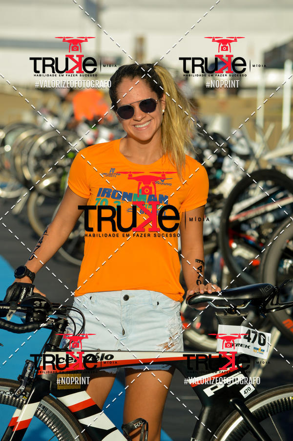 Buy your photos of the eventBike Check in IronMan 70.3  Fortaleza on Fotop