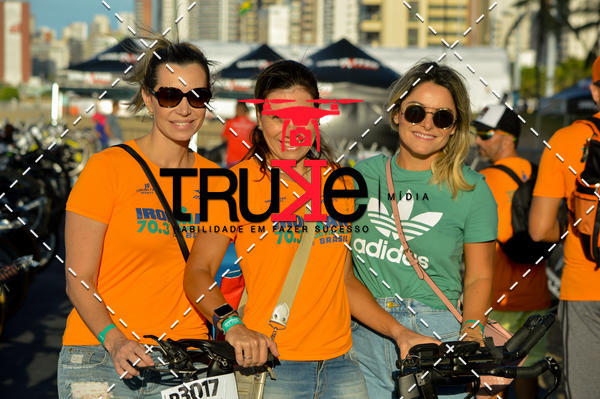 Buy your photos of the eventBike Check in IronMan 70.3  Fortaleza on Fotop