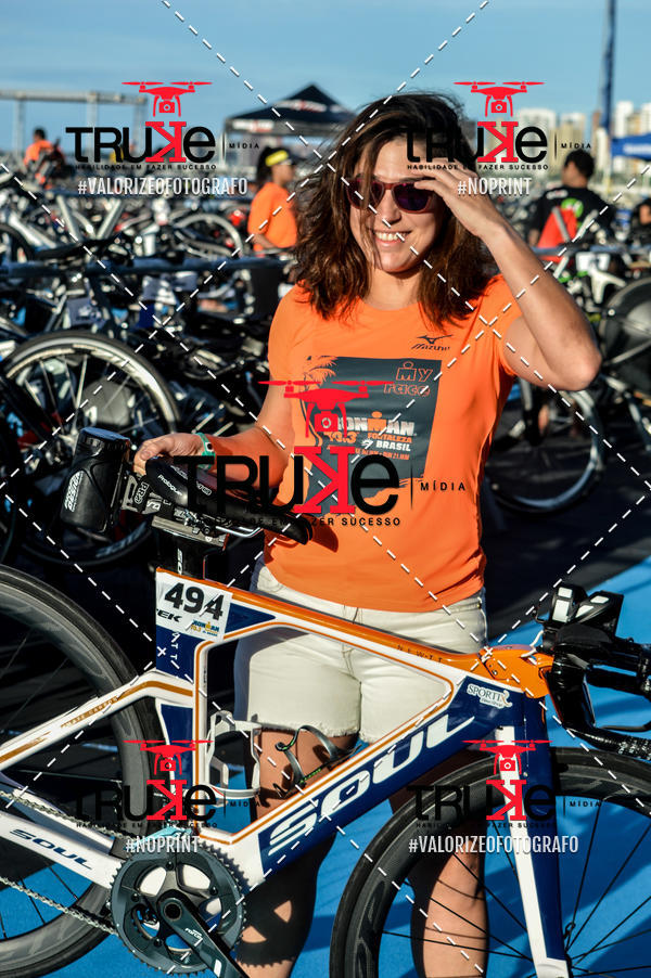 Buy your photos of the eventBike Check in IronMan 70.3  Fortaleza on Fotop