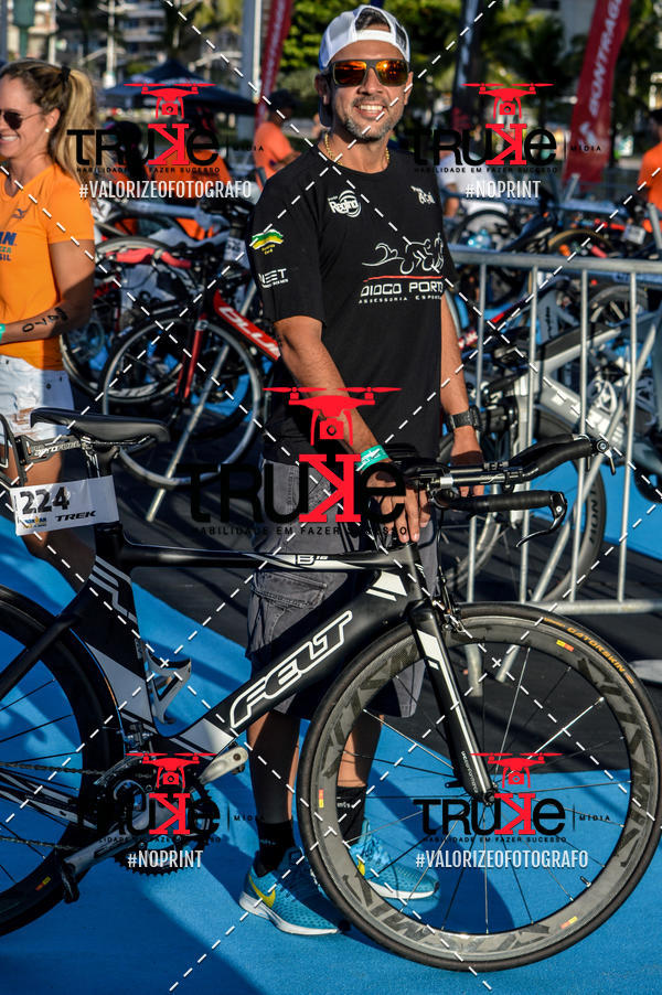 Buy your photos of the eventBike Check in IronMan 70.3  Fortaleza on Fotop