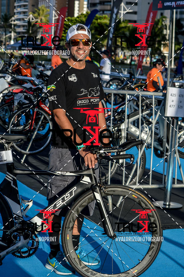 Buy your photos of the eventBike Check in IronMan 70.3  Fortaleza on Fotop