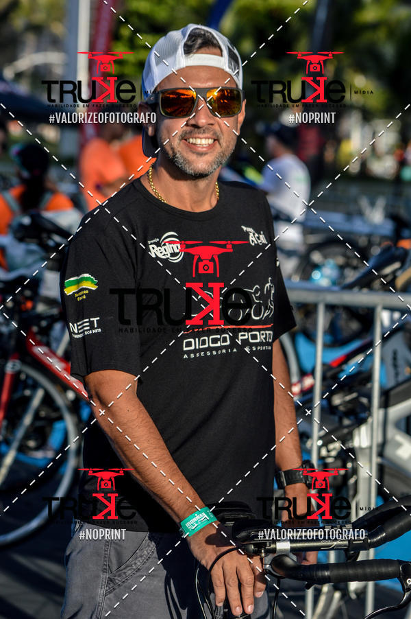 Buy your photos of the eventBike Check in IronMan 70.3  Fortaleza on Fotop