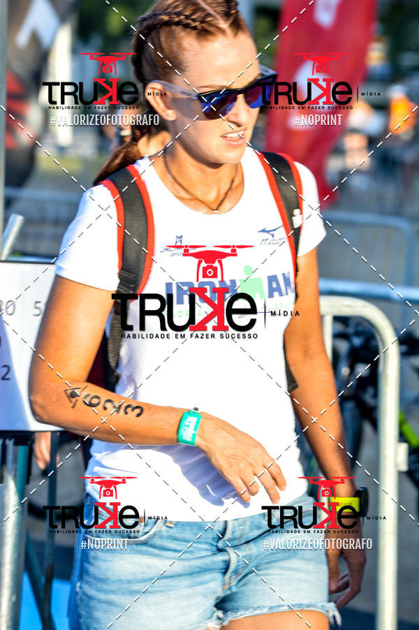 Buy your photos of the eventBike Check in IronMan 70.3  Fortaleza on Fotop