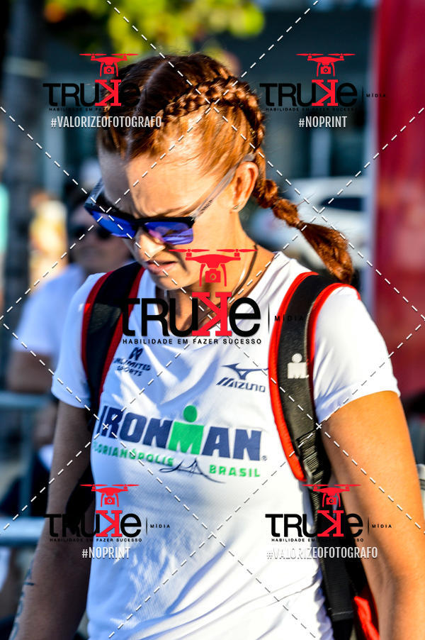Buy your photos of the eventBike Check in IronMan 70.3  Fortaleza on Fotop