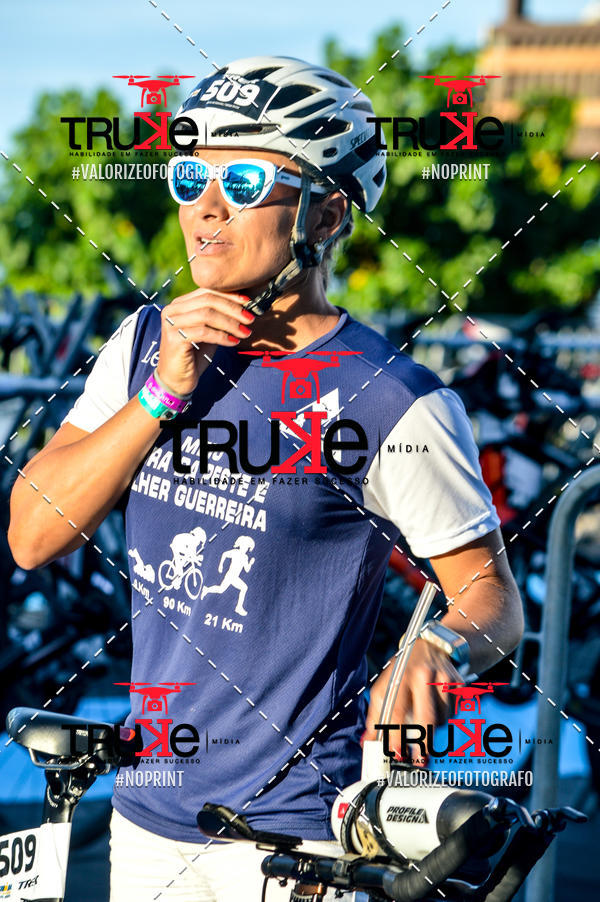 Buy your photos of the eventBike Check in IronMan 70.3  Fortaleza on Fotop