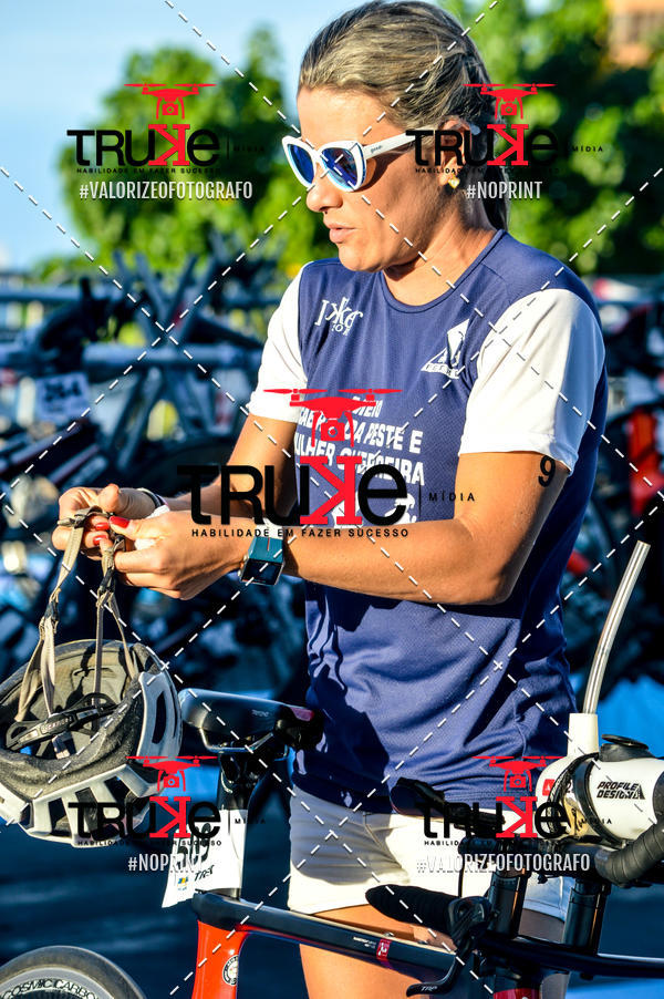 Buy your photos of the eventBike Check in IronMan 70.3  Fortaleza on Fotop