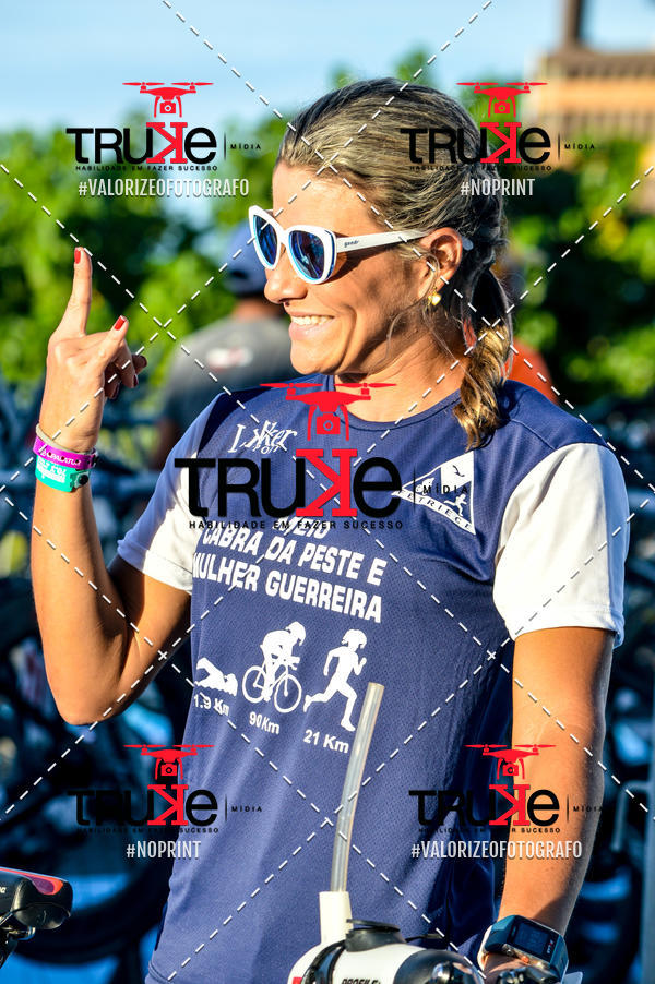 Buy your photos of the eventBike Check in IronMan 70.3  Fortaleza on Fotop