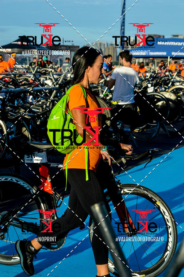 Buy your photos of the eventBike Check in IronMan 70.3  Fortaleza on Fotop