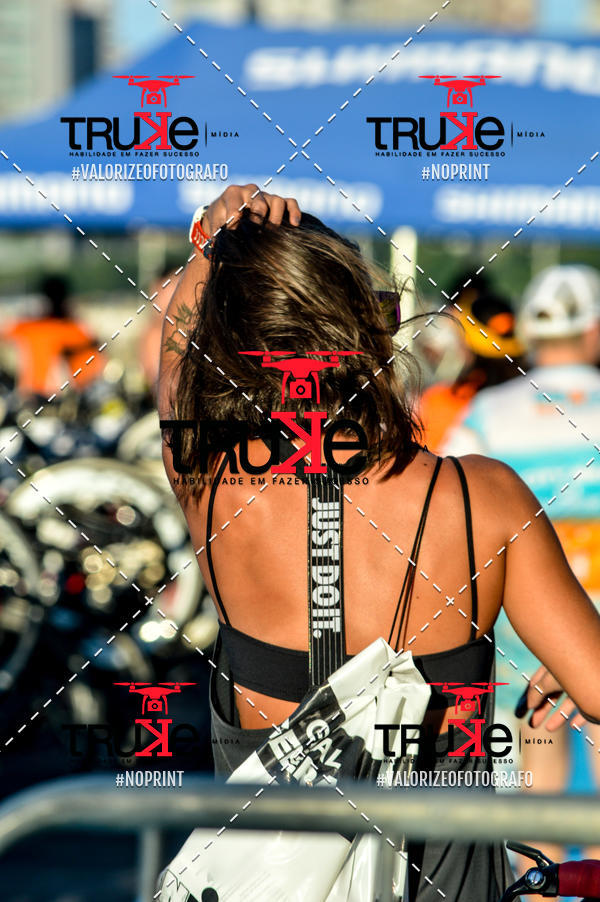 Buy your photos of the eventBike Check in IronMan 70.3  Fortaleza on Fotop