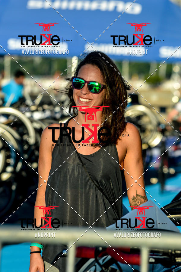 Buy your photos of the eventBike Check in IronMan 70.3  Fortaleza on Fotop