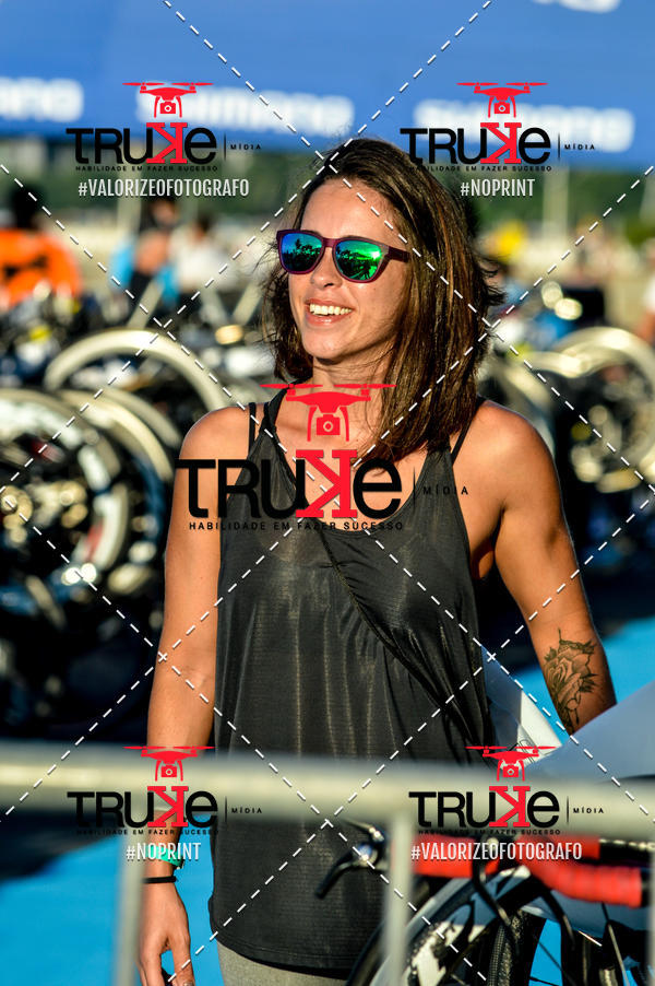 Buy your photos of the eventBike Check in IronMan 70.3  Fortaleza on Fotop