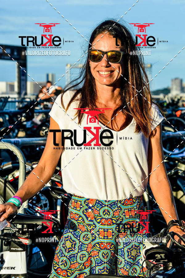 Buy your photos of the eventBike Check in IronMan 70.3  Fortaleza on Fotop