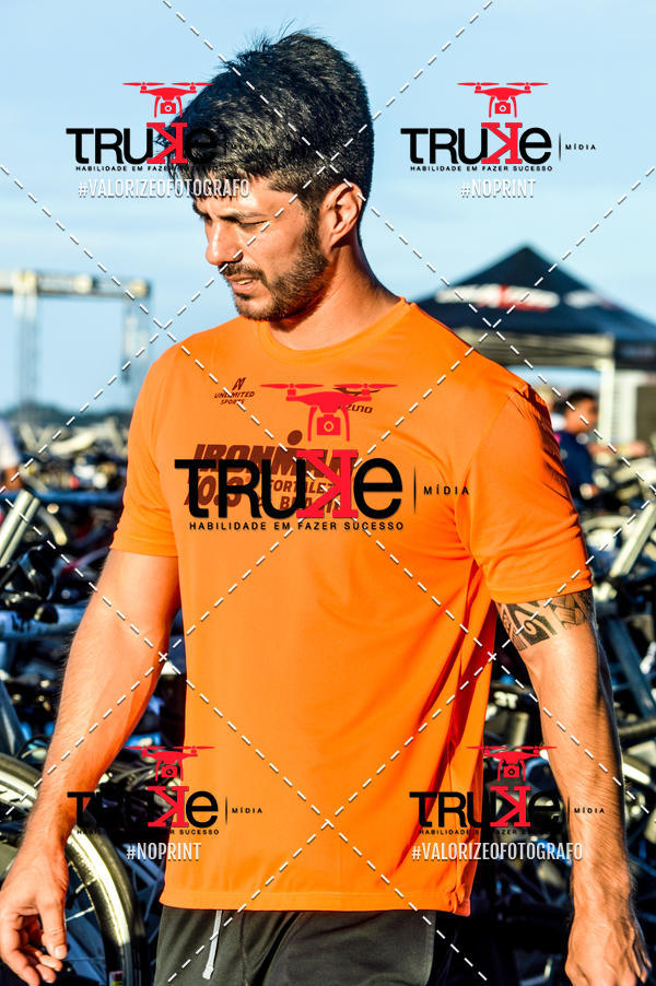 Buy your photos of the eventBike Check in IronMan 70.3  Fortaleza on Fotop