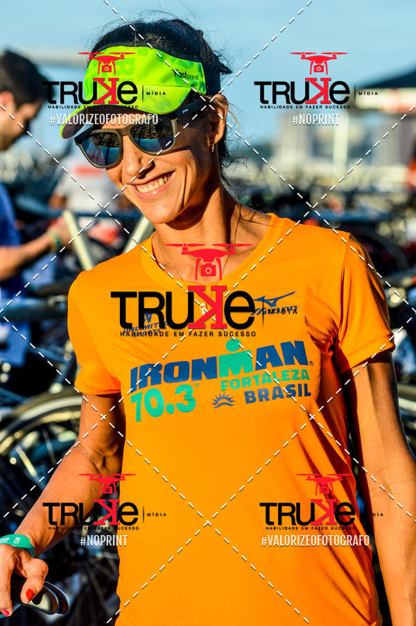 Buy your photos of the eventBike Check in IronMan 70.3  Fortaleza on Fotop