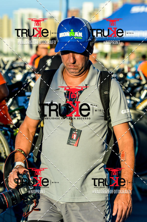 Buy your photos of the eventBike Check in IronMan 70.3  Fortaleza on Fotop