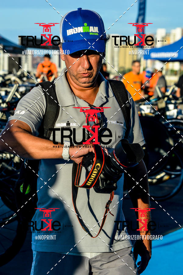 Buy your photos of the eventBike Check in IronMan 70.3  Fortaleza on Fotop