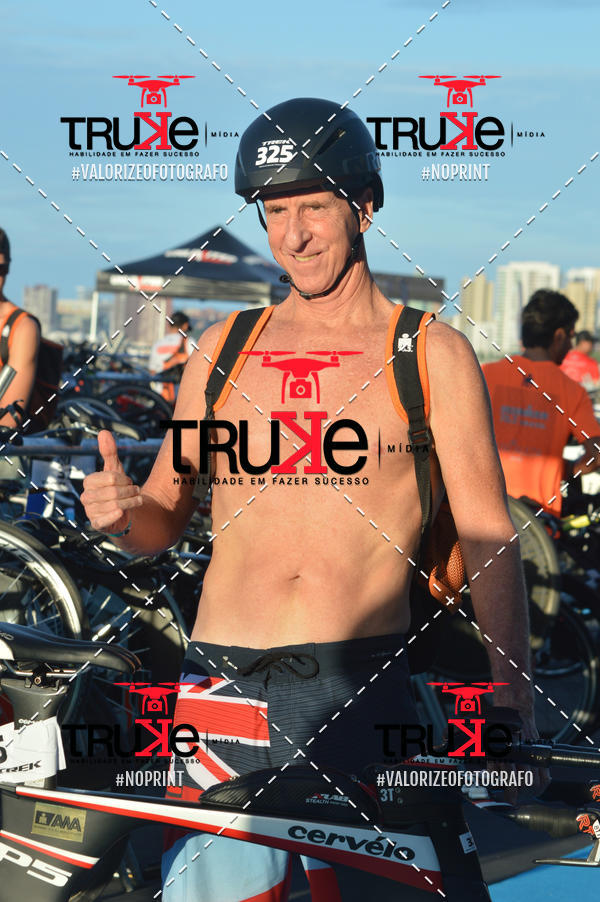 Buy your photos of the eventBike Check in IronMan 70.3  Fortaleza on Fotop