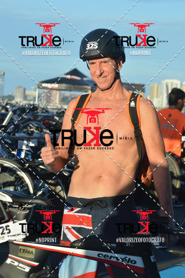 Buy your photos of the eventBike Check in IronMan 70.3  Fortaleza on Fotop