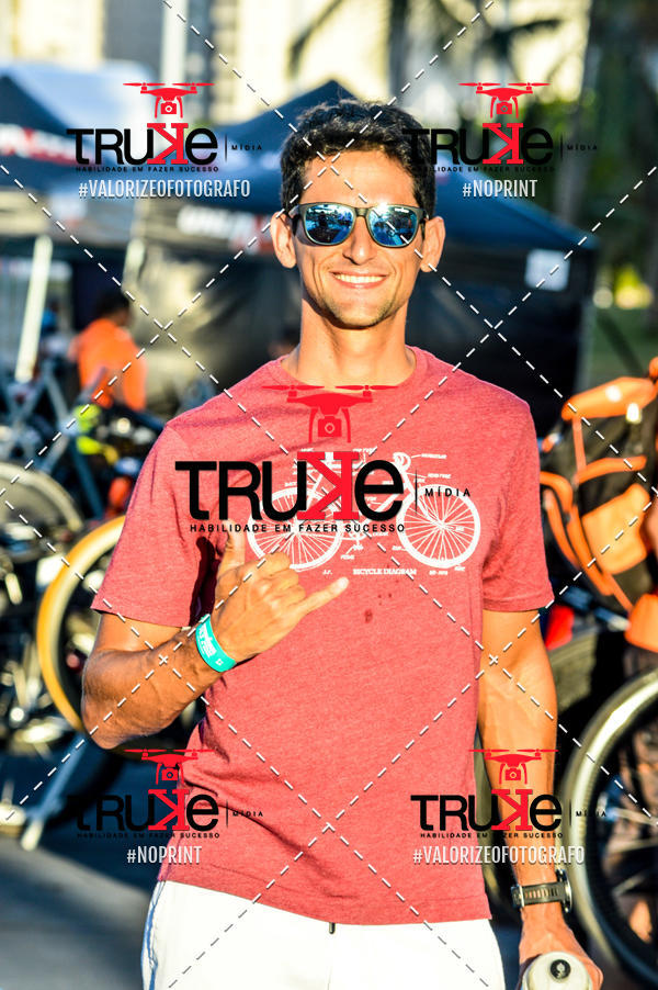 Buy your photos of the eventBike Check in IronMan 70.3  Fortaleza on Fotop