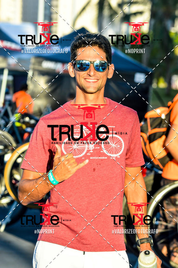 Buy your photos of the eventBike Check in IronMan 70.3  Fortaleza on Fotop