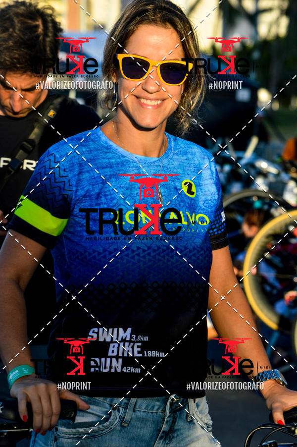 Buy your photos of the eventBike Check in IronMan 70.3  Fortaleza on Fotop