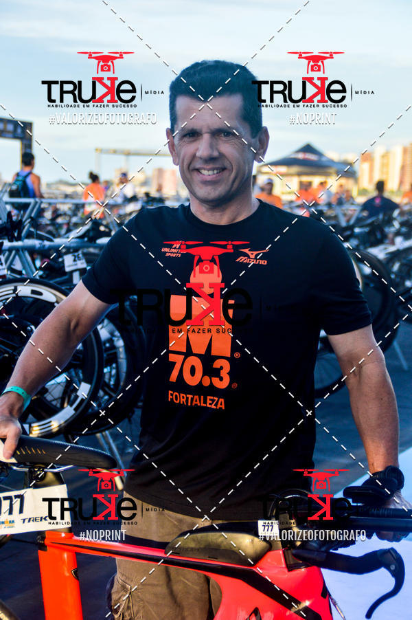 Buy your photos of the eventBike Check in IronMan 70.3  Fortaleza on Fotop