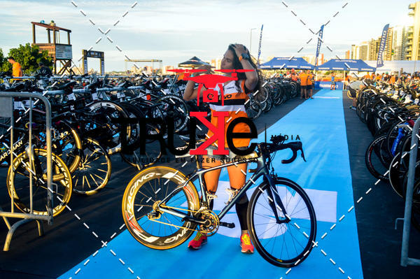 Buy your photos of the eventBike Check in IronMan 70.3  Fortaleza on Fotop