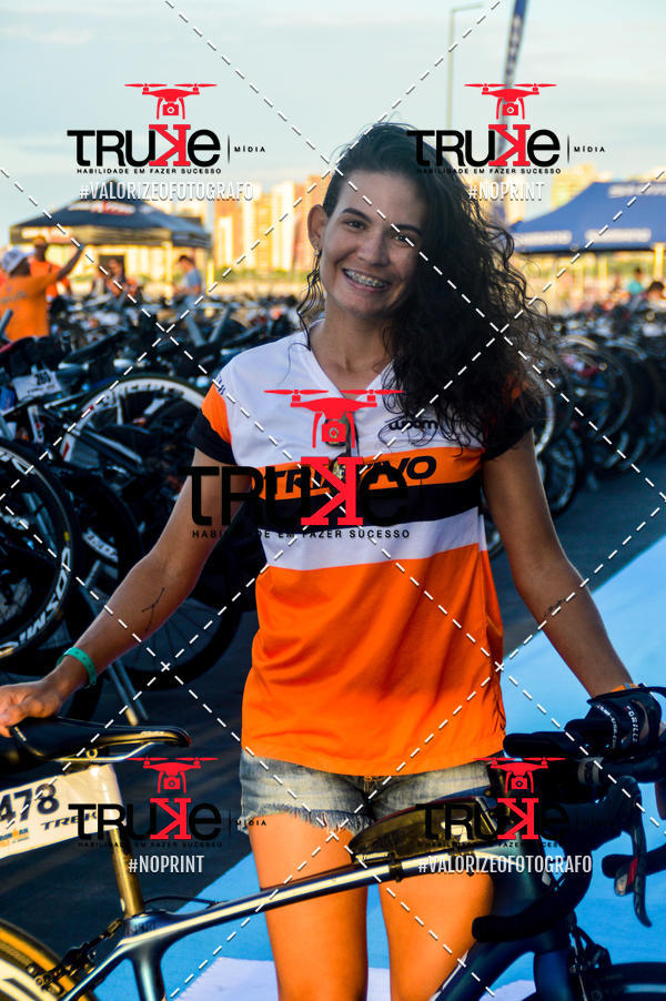 Buy your photos of the eventBike Check in IronMan 70.3  Fortaleza on Fotop