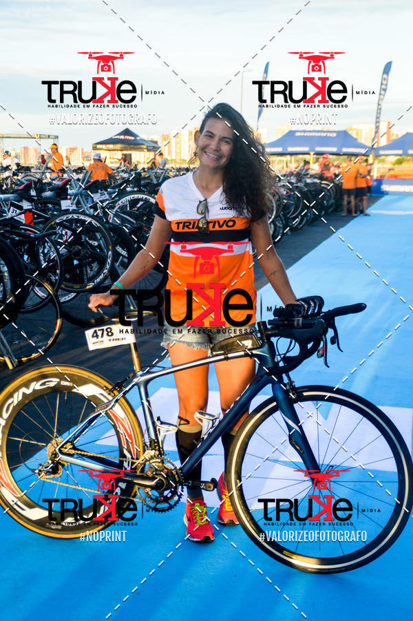 Buy your photos of the eventBike Check in IronMan 70.3  Fortaleza on Fotop