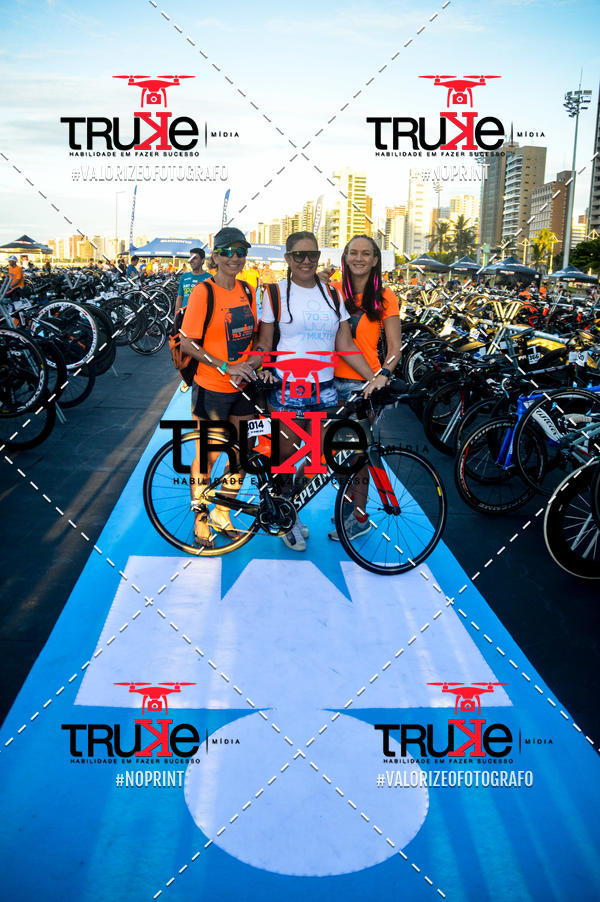 Buy your photos of the eventBike Check in IronMan 70.3  Fortaleza on Fotop