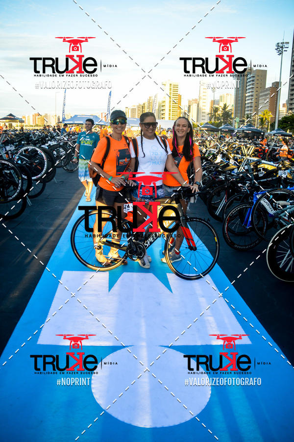 Buy your photos of the eventBike Check in IronMan 70.3  Fortaleza on Fotop