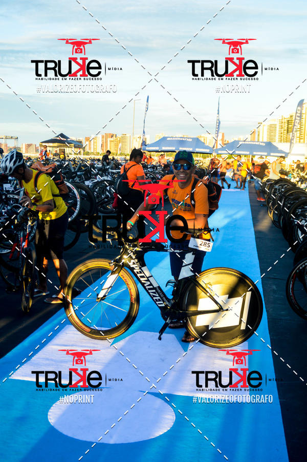 Buy your photos of the eventBike Check in IronMan 70.3  Fortaleza on Fotop