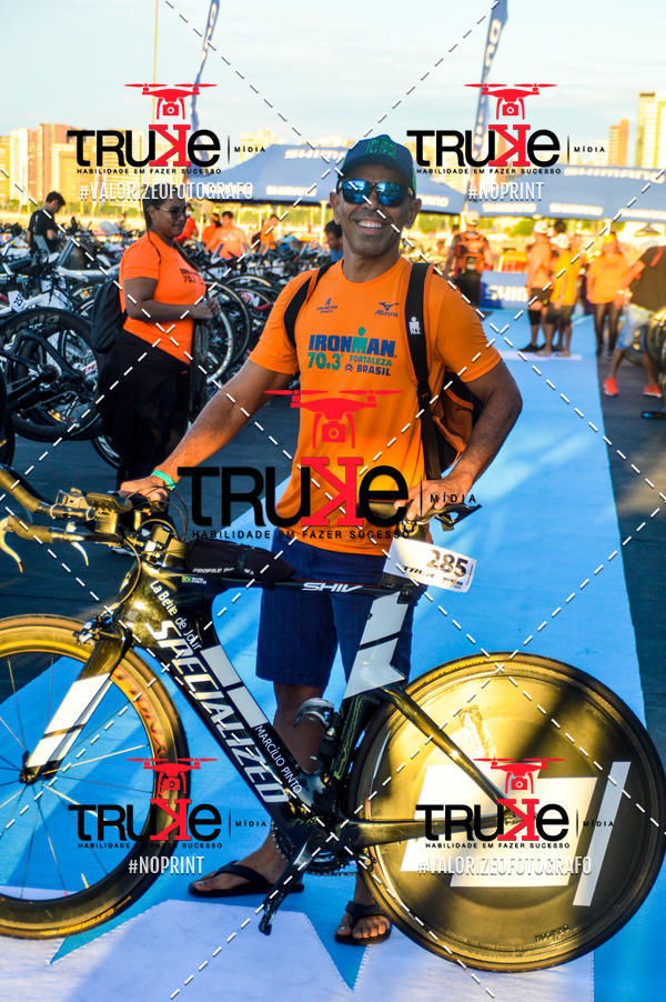 Buy your photos of the eventBike Check in IronMan 70.3  Fortaleza on Fotop