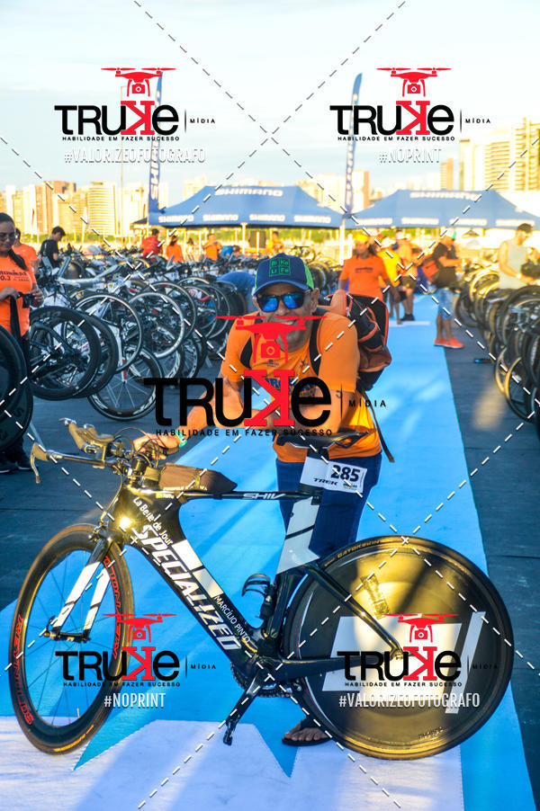 Buy your photos of the eventBike Check in IronMan 70.3  Fortaleza on Fotop