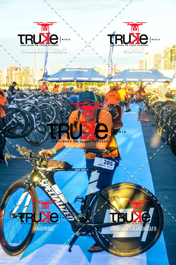 Buy your photos of the eventBike Check in IronMan 70.3  Fortaleza on Fotop
