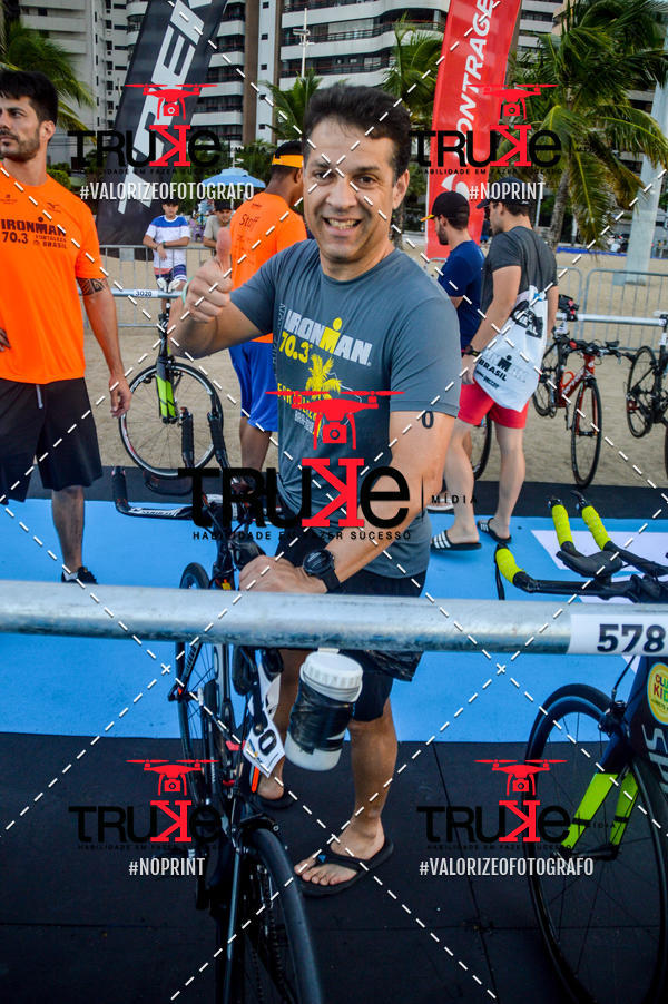 Buy your photos of the eventBike Check in IronMan 70.3  Fortaleza on Fotop