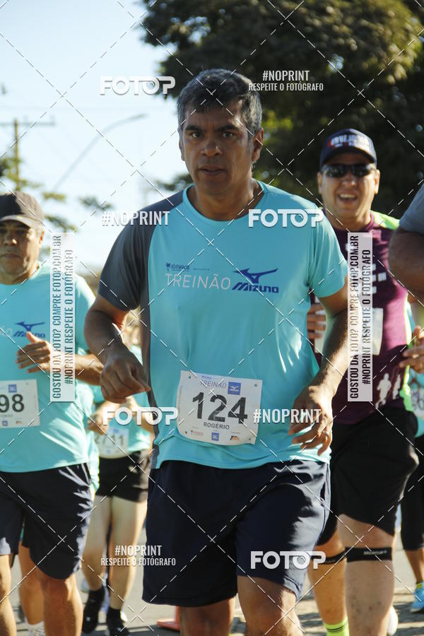 Buy your photos of the eventTreino S Marcas Outlet Mizuno on Fotop