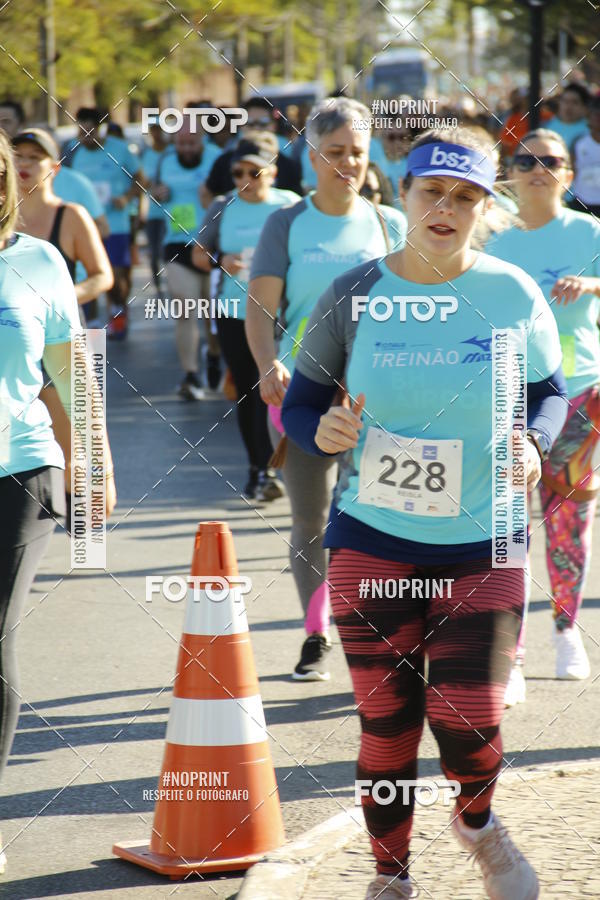 Buy your photos of the eventTreino S Marcas Outlet Mizuno on Fotop